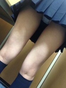せりパンチラ